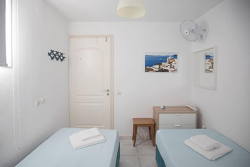 Karantou Villa Tiros Luaran gambar