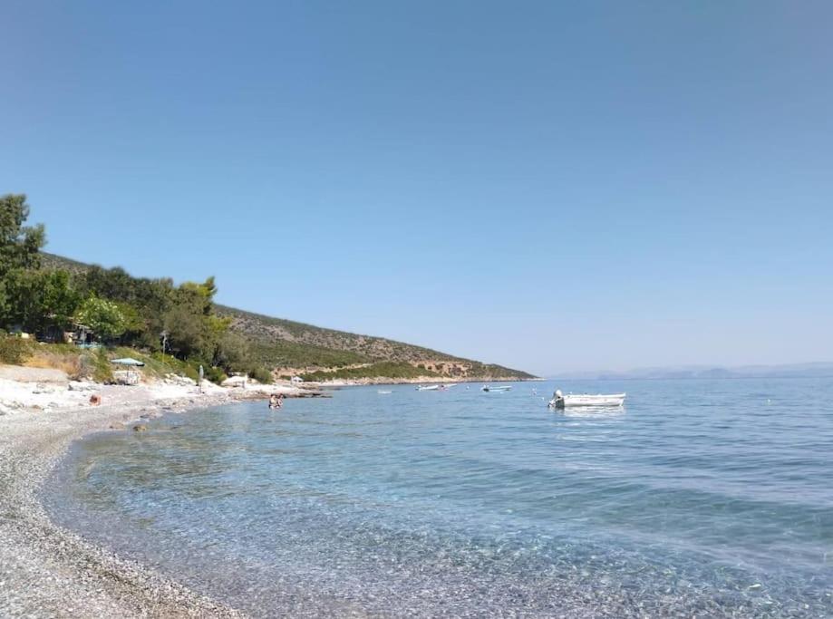 Karantou Villa Tiros Luaran gambar